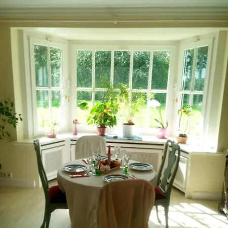 Idyl * Wiedenborstel